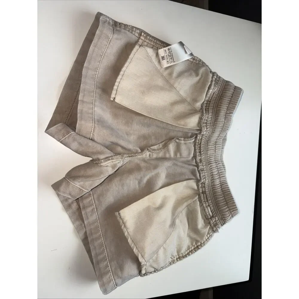 Gap Kids Boy’s 8 Tan Shorts EUC Lightweight Comfortable Beach Active Formal